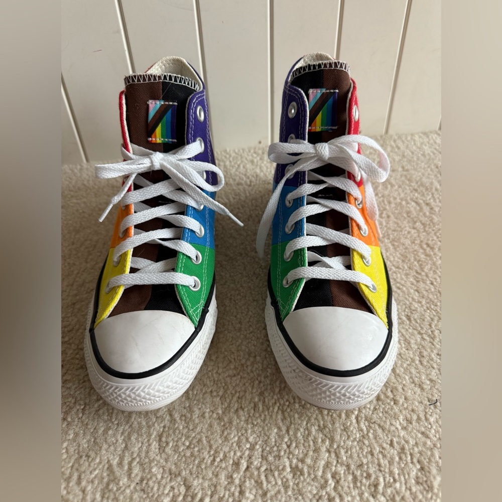 Unisex Converse Chuck Taylor All Star Pride Rainbow Sneakers A06032C M 5 W 7